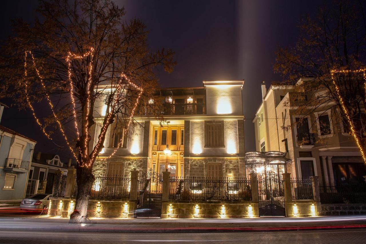 Vila EKREM Korce Exterior foto